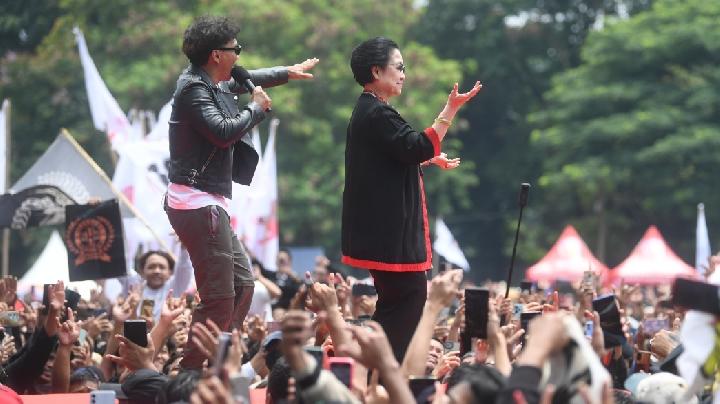 Megawati Joget Bersama Slank Bawakan Lagu Orkes Sakit Hati di tempat di Bandung, Begini Liriknya